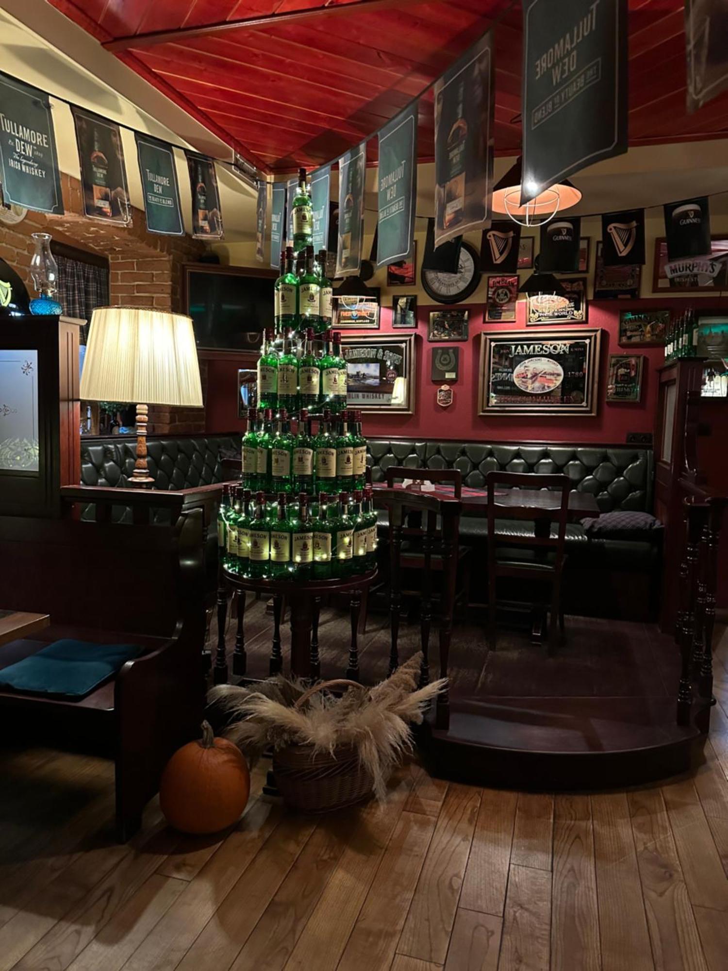 Shoemaker Irish Pub & Accommodation Келце Екстериор снимка