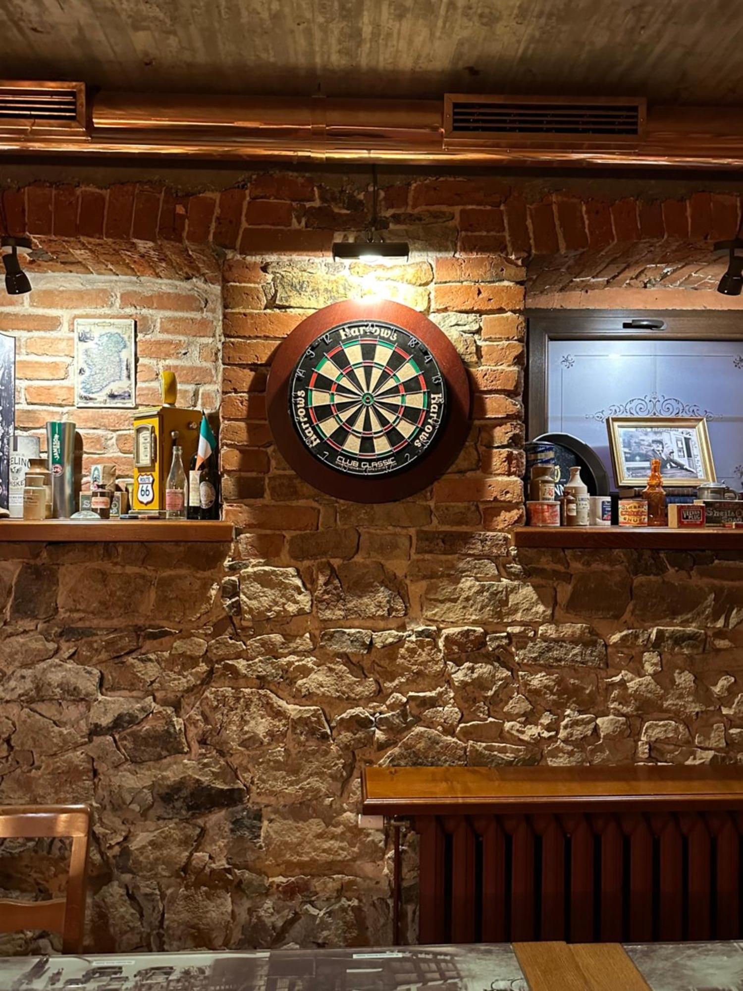 Shoemaker Irish Pub & Accommodation Келце Екстериор снимка