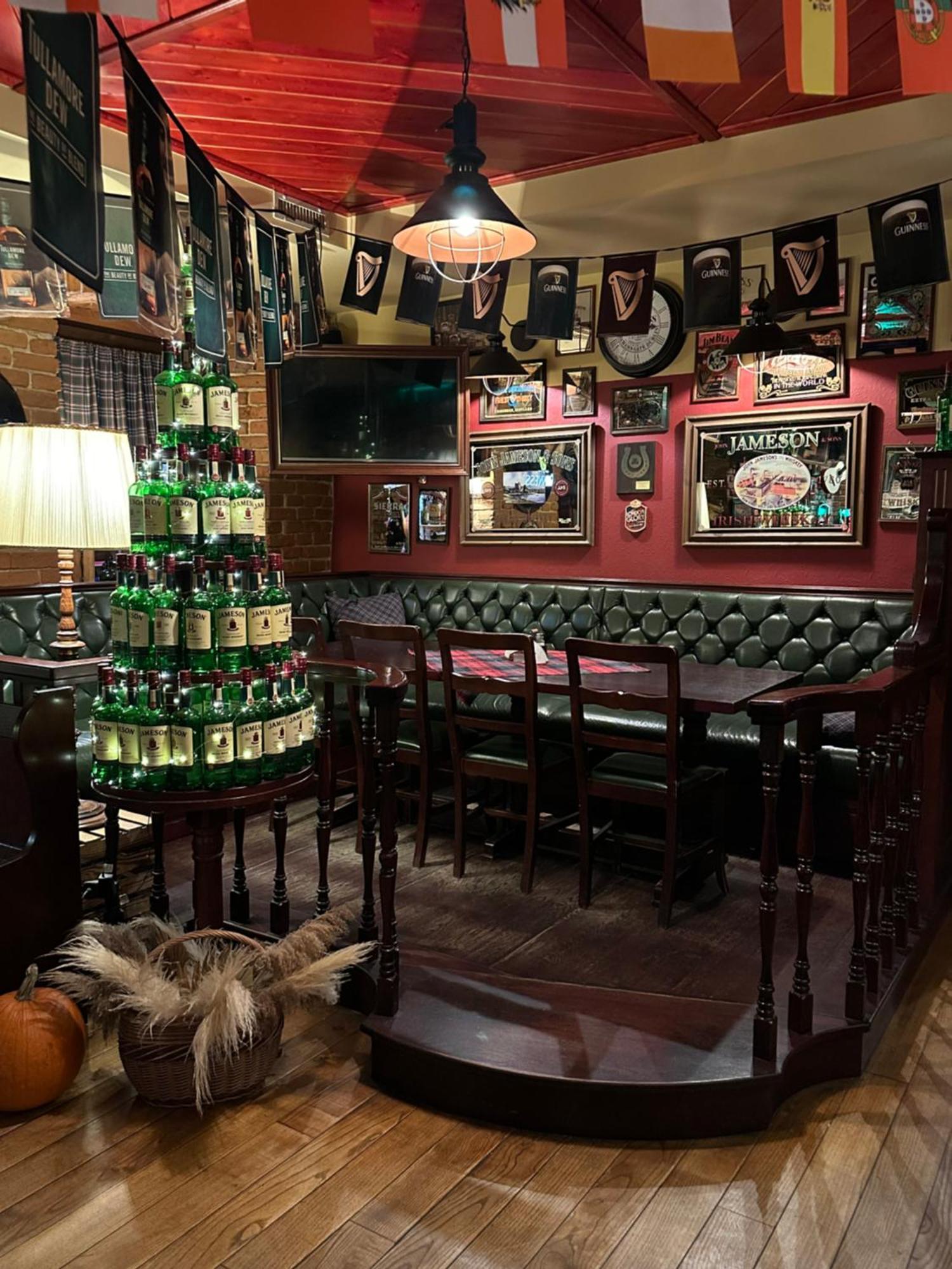 Shoemaker Irish Pub & Accommodation Келце Екстериор снимка